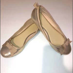 Gymboree girls gold flats size 3 and 4